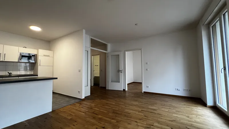 Altbaucharme trifft Neubau - 2-Zimmer-Wohnung — photo 1